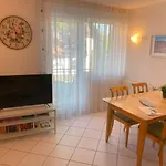 Апартаменты Ostseerose Ein Strandkorb Ist Im Sommer Inclusive Цемпин