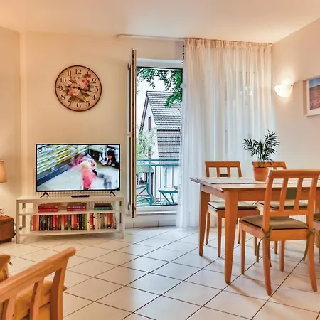 Ostseerose Ein Strandkorb Ist Im Sommer Inclusive Apartment