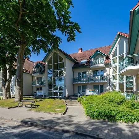 Daire Ostseerose Ein Strandkorb Ist Im Sommer Inclusive *